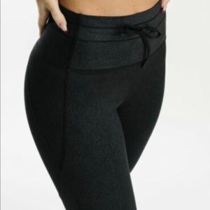 ZYIA Shimmer Drawstring Luxe Legging 7/8 24”